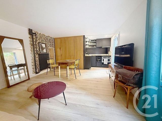 Appartement F1 &agrave; louer - 1 pi&egrave;ce - 24,74 m2 - La Courneuve - 93 - ILE-DE-FRANCE