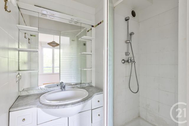 Appartement F4 &agrave; vendre - 4 pi&egrave;ces - 83,56 m2 - Aubervilliers - 93 - ILE-DE-FRANCE