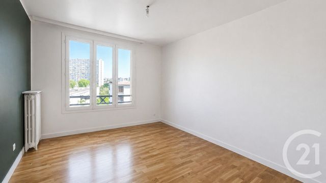 Appartement F5 &agrave; vendre - 5 pi&egrave;ces - 93,39 m2 - Aubervilliers - 93 - ILE-DE-FRANCE