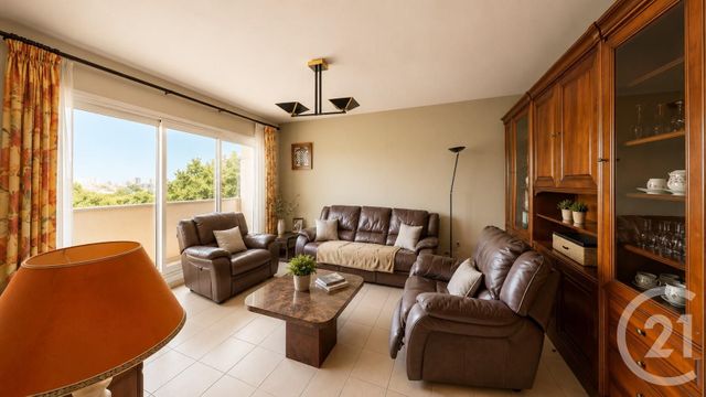Appartement &agrave; vendre - 4 pi&egrave;ces - 79,38 m2 - Aubervilliers - 93 - ILE-DE-FRANCE