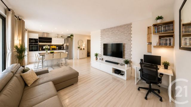 Appartement F4 &agrave; vendre - 4 pi&egrave;ces - 90,89 m2 - Aubervilliers - 93 - ILE-DE-FRANCE