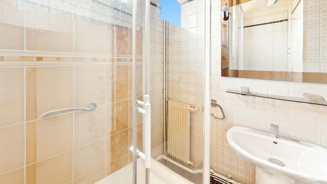 Appartement F3 &agrave; vendre - 3 pi&egrave;ces - 56 m2 - Aubervilliers - 93 - ILE-DE-FRANCE
