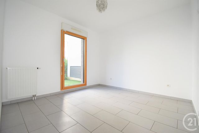 Appartement F2 &agrave; louer - 2 pi&egrave;ces - 41,16 m2 - St Denis - 93 - ILE-DE-FRANCE