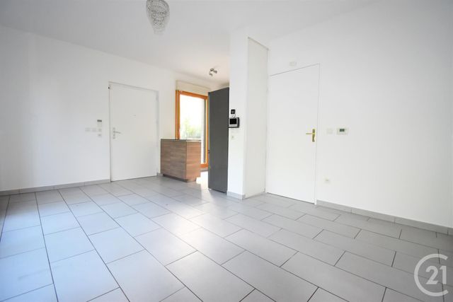 Appartement F2 &agrave; louer - 2 pi&egrave;ces - 41,16 m2 - St Denis - 93 - ILE-DE-FRANCE