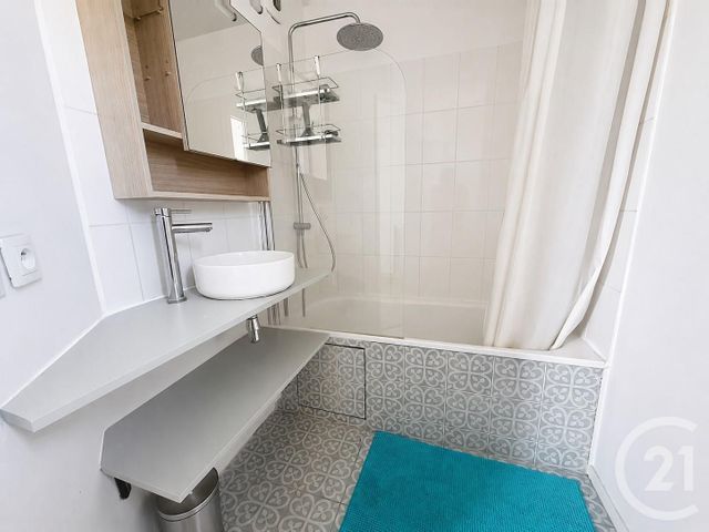 Appartement F2 &agrave; louer - 2 pi&egrave;ces - 48 m2 - Aubervilliers - 93 - ILE-DE-FRANCE