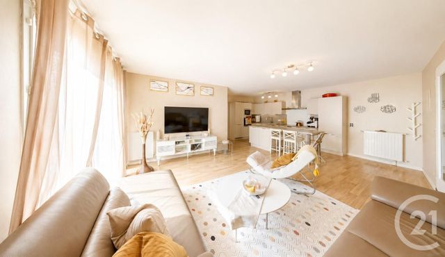 Appartement &agrave; vendre - 4 pi&egrave;ces - 87,25 m2 - Aubervilliers - 93 - ILE-DE-FRANCE