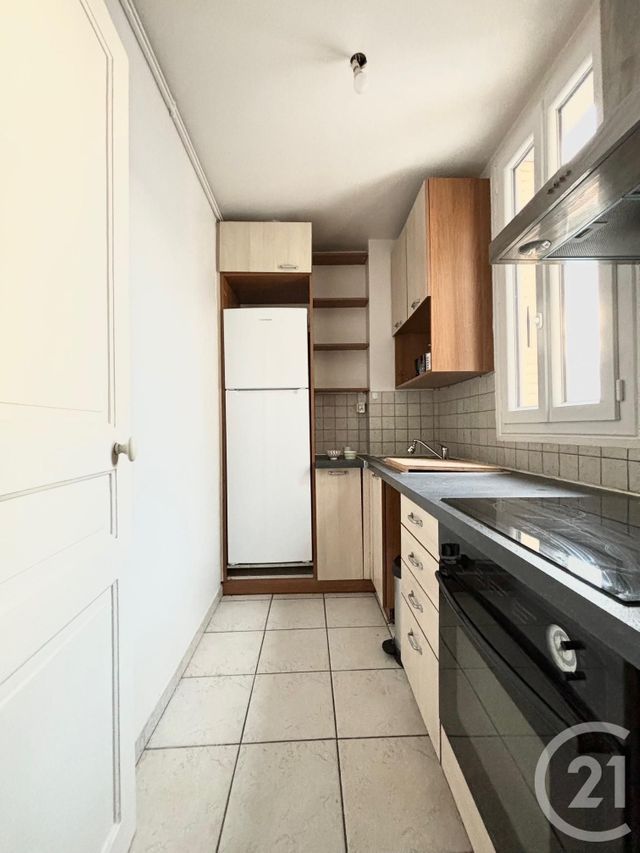 Appartement F3 &agrave; louer - 3 pi&egrave;ces - 49,54 m2 - Aubervilliers - 93 - ILE-DE-FRANCE