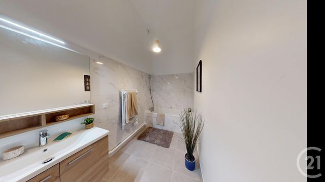 Appartement &agrave; vendre - 3 pi&egrave;ces - 67,84 m2 - Aubervilliers - 93 - ILE-DE-FRANCE