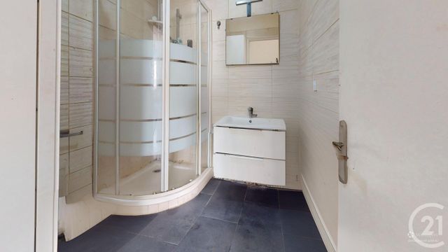 Appartement Chambre &agrave; vendre - 1 pi&egrave;ce - 25,42 m2 - Aubervilliers - 93 - ILE-DE-FRANCE
