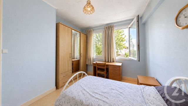 Appartement F4 &agrave; vendre - 4 pi&egrave;ces - 68 m2 - Aubervilliers - 93 - ILE-DE-FRANCE