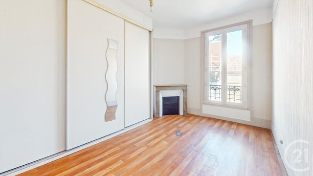 Appartement F4 &agrave; vendre - 4 pi&egrave;ces - 60 m2 - Aubervilliers - 93 - ILE-DE-FRANCE