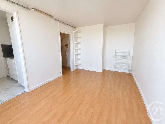 Appartement F1 &agrave; louer - 1 pi&egrave;ce - 25 m2 - Aubervilliers - 93 - ILE-DE-FRANCE