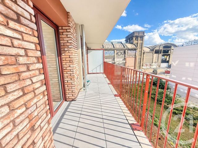 Appartement F2 &agrave; louer - 2 pi&egrave;ces - 47,70 m2 - La Courneuve - 93 - ILE-DE-FRANCE