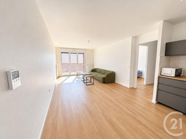 Appartement F2 &agrave; louer - 2 pi&egrave;ces - 47,70 m2 - La Courneuve - 93 - ILE-DE-FRANCE