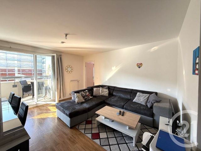 Appartement F4 à vendre - 4 pièces - 74 m2 - Trappes - 78 - ILE-DE-FRANCE