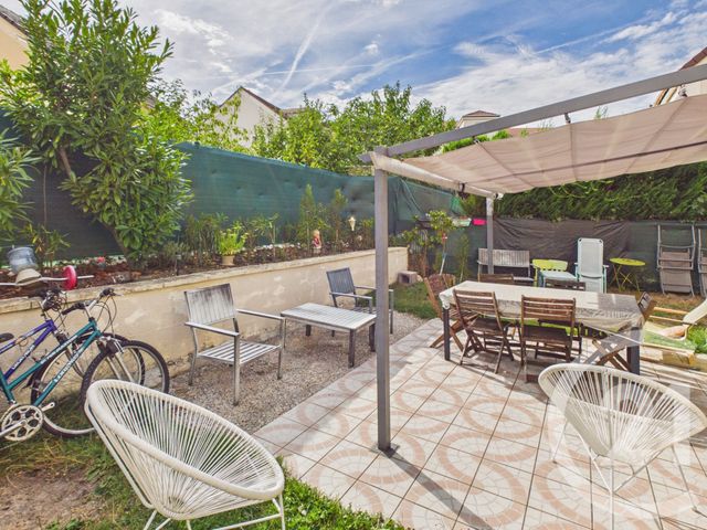 Maison &agrave; vendre - 5 pi&egrave;ces - 90 m2 - Trappes - 78 - ILE-DE-FRANCE