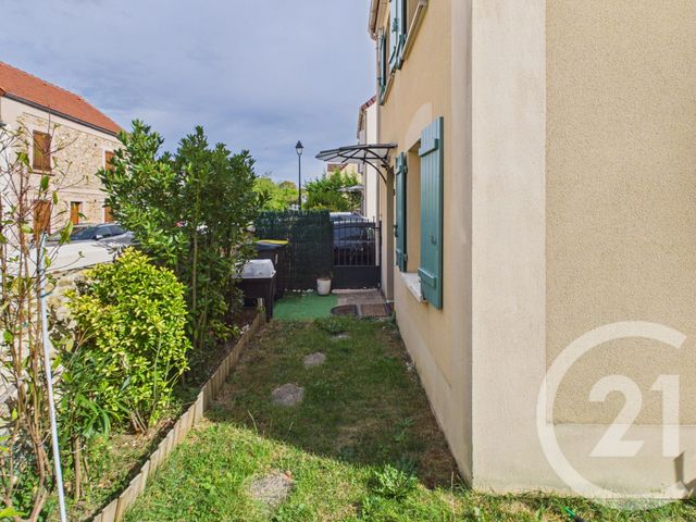 Maison &agrave; vendre - 5 pi&egrave;ces - 90 m2 - Trappes - 78 - ILE-DE-FRANCE
