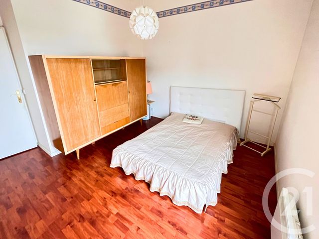 Appartement F5 &agrave; vendre - 5 pi&egrave;ces - 110 m2 - Trappes - 78 - ILE-DE-FRANCE