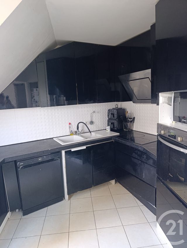 Appartement T5 &agrave; vendre - 5 pi&egrave;ces - 106,39 m2 - Trappes - 78 - ILE-DE-FRANCE