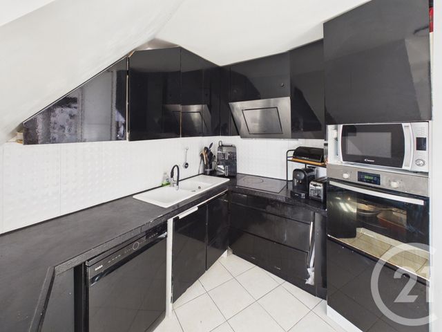 Appartement T5 &agrave; vendre - 5 pi&egrave;ces - 106,39 m2 - Trappes - 78 - ILE-DE-FRANCE