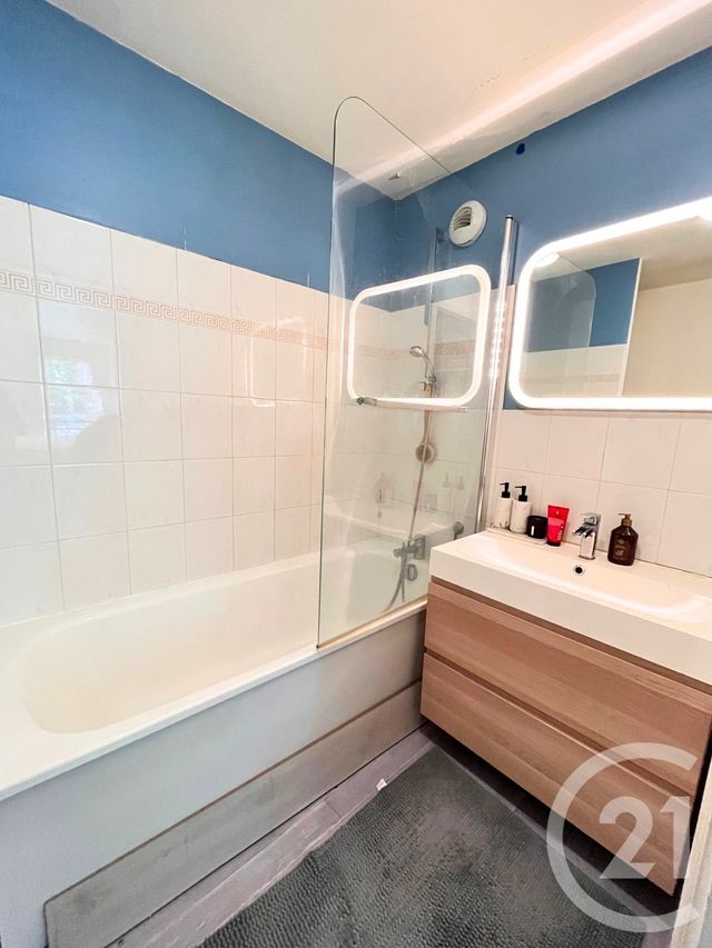 Appartement F2 &agrave; vendre - 2 pi&egrave;ces - 49,24 m2 - Trappes - 78 - ILE-DE-FRANCE