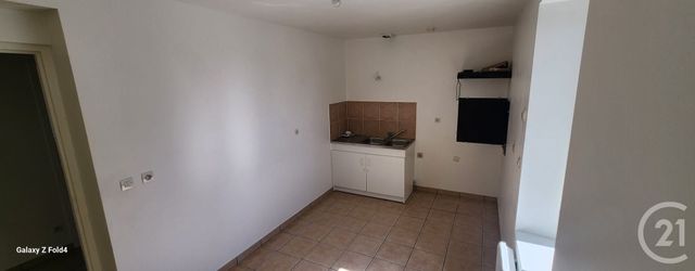 Appartement F3 &agrave; louer - 3 pi&egrave;ces - 55,03 m2 - Bussieres - 77 - ILE-DE-FRANCE