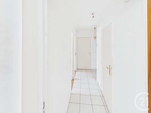Appartement F3 &agrave; vendre - 3 pi&egrave;ces - 64,43 m2 - Trappes - 78 - ILE-DE-FRANCE