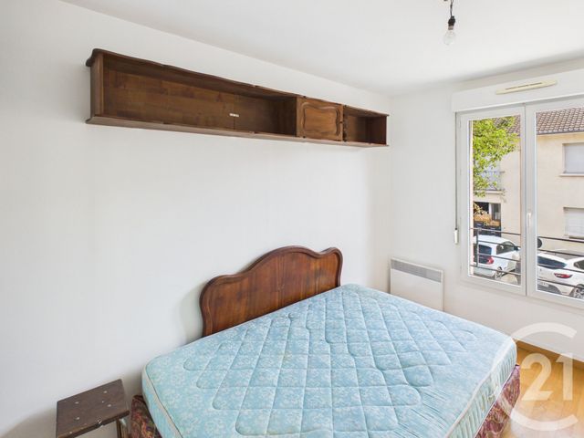 Appartement F3 &agrave; vendre - 3 pi&egrave;ces - 64,43 m2 - Trappes - 78 - ILE-DE-FRANCE