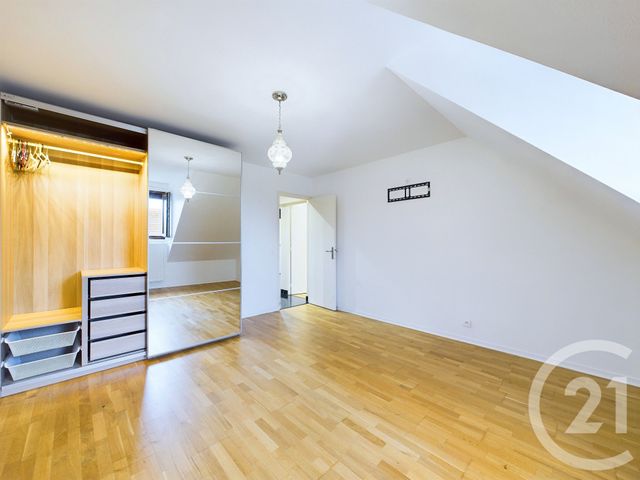 Maison à vendre - 7 pièces - 170,39 m2 - Trappes - 78 - ILE-DE-FRANCE