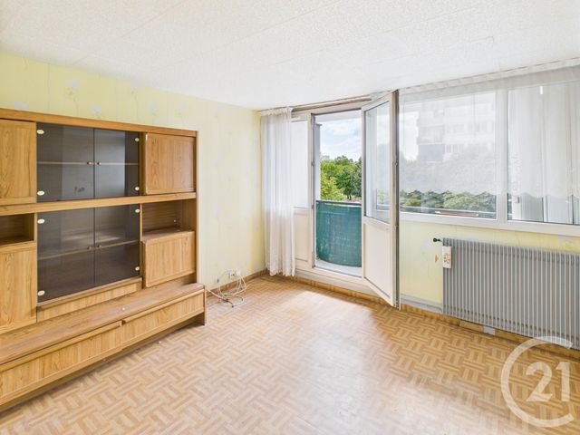 Appartement F4 &agrave; vendre - 4 pi&egrave;ces - 77 m2 - Trappes - 78 - ILE-DE-FRANCE
