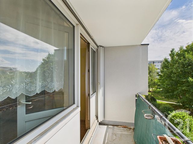 Appartement F4 &agrave; vendre - 4 pi&egrave;ces - 77 m2 - Trappes - 78 - ILE-DE-FRANCE