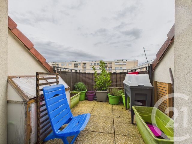 Appartement à vendre - 5 pièces - 95,44 m2 - Trappes - 78 - ILE-DE-FRANCE