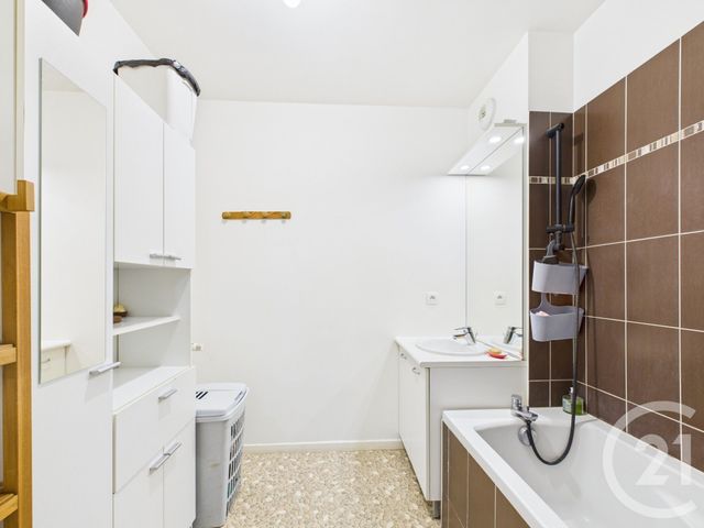 Appartement à vendre - 5 pièces - 95,44 m2 - Trappes - 78 - ILE-DE-FRANCE