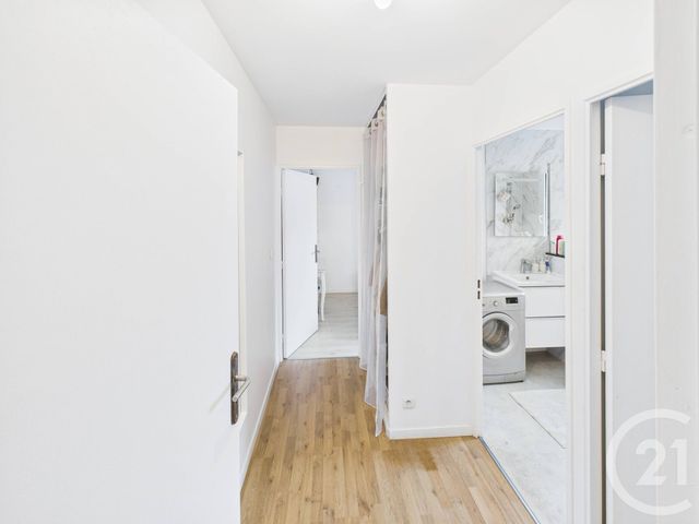 Appartement F3 à vendre - 3 pièces - 65,90 m2 - Elancourt - 78 - ILE-DE-FRANCE