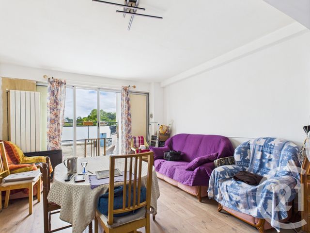 Appartement à vendre - 3 pièces - 66 m2 - Trappes - 78 - ILE-DE-FRANCE