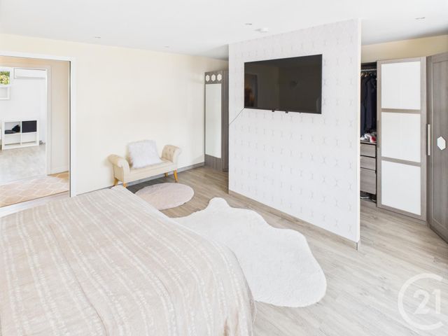 Maison à vendre - 5 pièces - 278 m2 - Trappes - 78 - ILE-DE-FRANCE