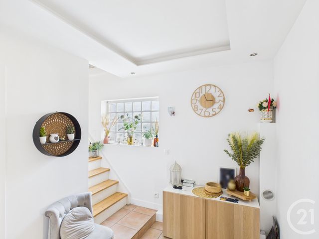 Maison à vendre - 5 pièces - 278 m2 - Trappes - 78 - ILE-DE-FRANCE