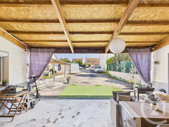 Maison à vendre - 5 pièces - 278 m2 - Trappes - 78 - ILE-DE-FRANCE