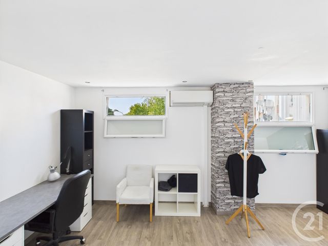 Maison à vendre - 5 pièces - 278 m2 - Trappes - 78 - ILE-DE-FRANCE