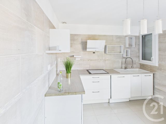 Maison &agrave; vendre - 5 pi&egrave;ces - 250,83 m2 - Montigny Le Bretonneux - 78 - ILE-DE-FRANCE