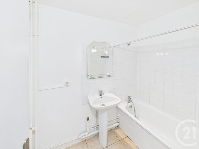 Appartement F4 &agrave; vendre - 4 pi&egrave;ces - 81,27 m2 - Trappes - 78 - ILE-DE-FRANCE