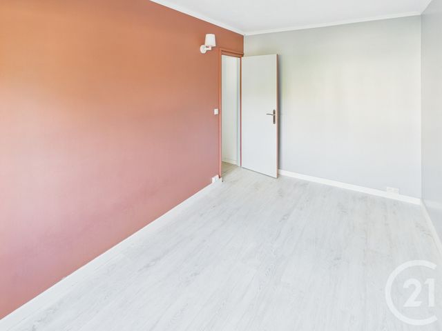 Appartement F4 &agrave; vendre - 4 pi&egrave;ces - 81,27 m2 - Trappes - 78 - ILE-DE-FRANCE