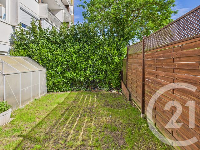 Appartement F4 &agrave; vendre - 4 pi&egrave;ces - 81,27 m2 - Trappes - 78 - ILE-DE-FRANCE