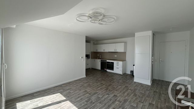 Appartement F3 &agrave; louer - 3 pi&egrave;ces - 58,80 m2 - Trappes - 78 - ILE-DE-FRANCE