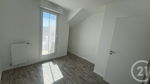 Appartement F3 &agrave; louer - 3 pi&egrave;ces - 58,80 m2 - Trappes - 78 - ILE-DE-FRANCE
