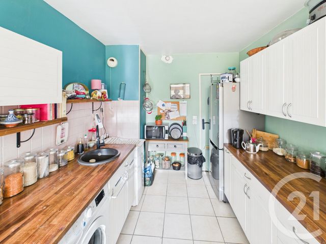 Appartement F4 &agrave; vendre - 4 pi&egrave;ces - 80 m2 - Trappes - 78 - ILE-DE-FRANCE