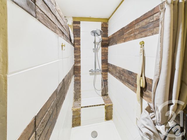 Appartement F4 &agrave; vendre - 4 pi&egrave;ces - 80 m2 - Trappes - 78 - ILE-DE-FRANCE