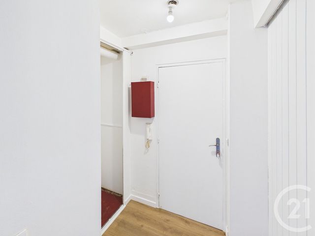 Appartement F1 &agrave; vendre - 1 pi&egrave;ce - 38,19 m2 - Trappes - 78 - ILE-DE-FRANCE