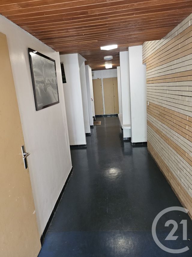 Appartement F3 &agrave; vendre - 3 pi&egrave;ces - 60 m2 - Trappes - 78 - ILE-DE-FRANCE