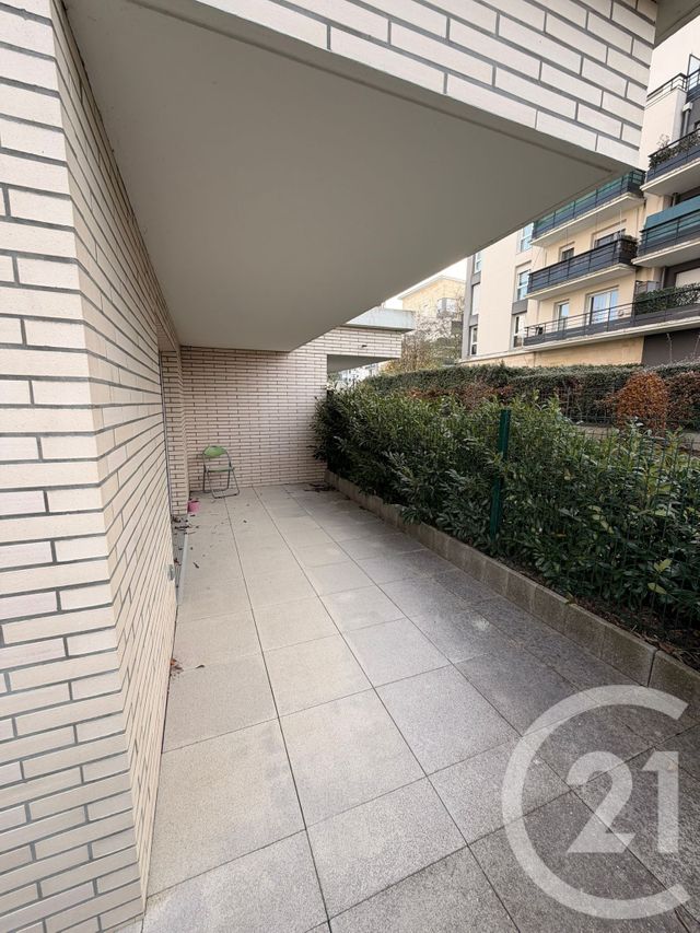 Appartement T4 à vendre - 4 pièces - 75 m2 - Trappes - 78 - ILE-DE-FRANCE